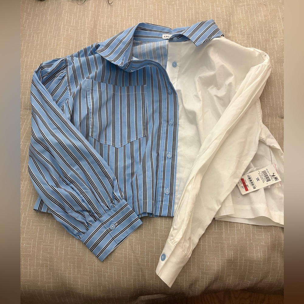 Macys Blue and White Casual Button Down Shirt